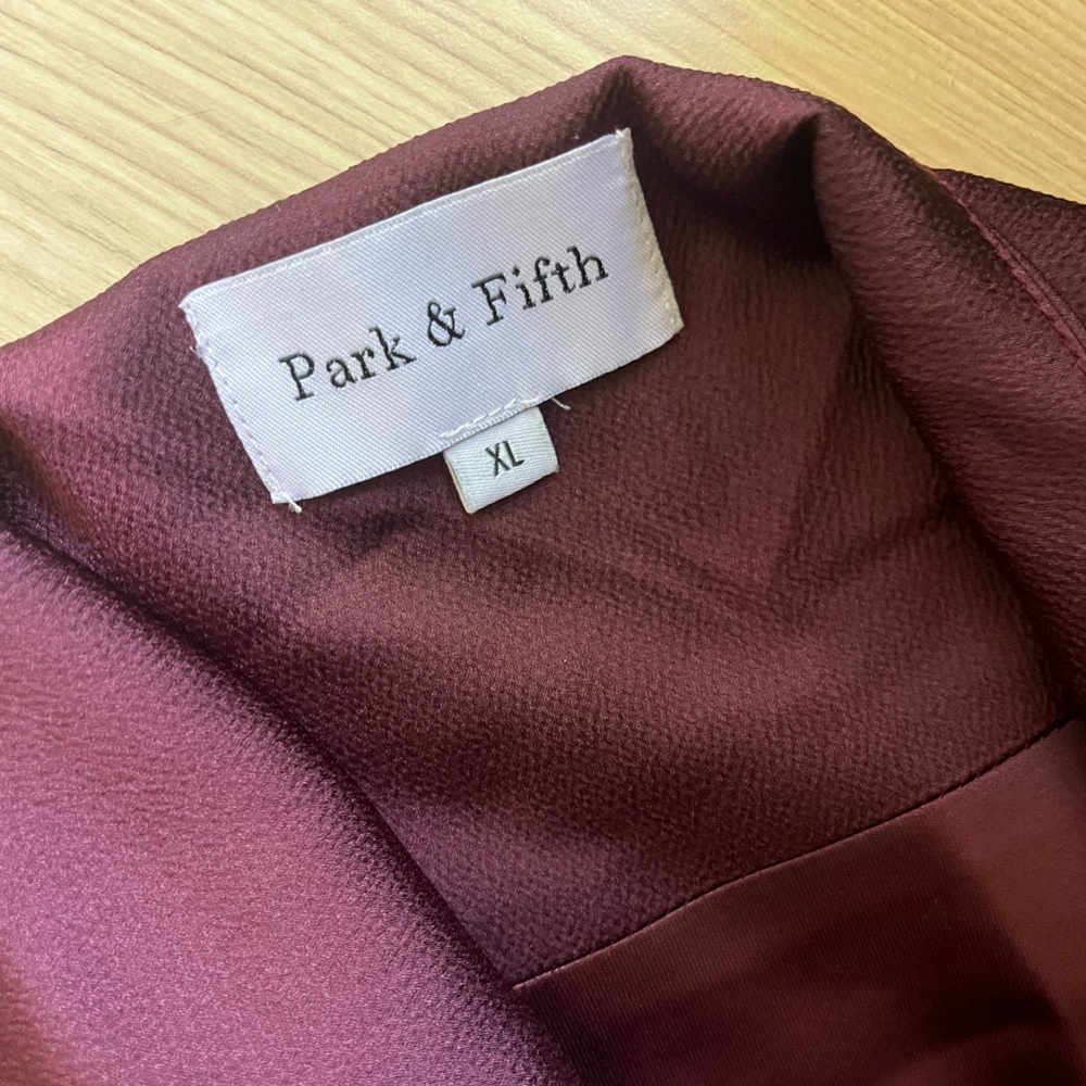 Park & Fifth Halter Burgundy Dress - Picture 3 of 9